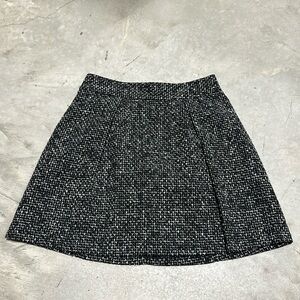 Banana Republic Women's Black Tweed
Flared A-Line. Skirt / Size 0 /‎ Box 8-15